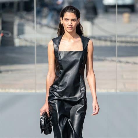 Jetzt auch Bottega Veneta: Immer mehr Modehäuser legen Mens- und ...