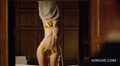 ELIZABETH DEBICKI Nude AZNude