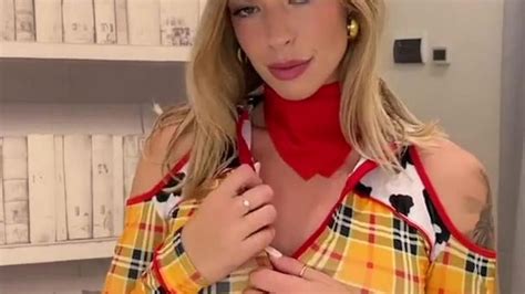 ASMR Cowgirl See Descrip Porn Videos
