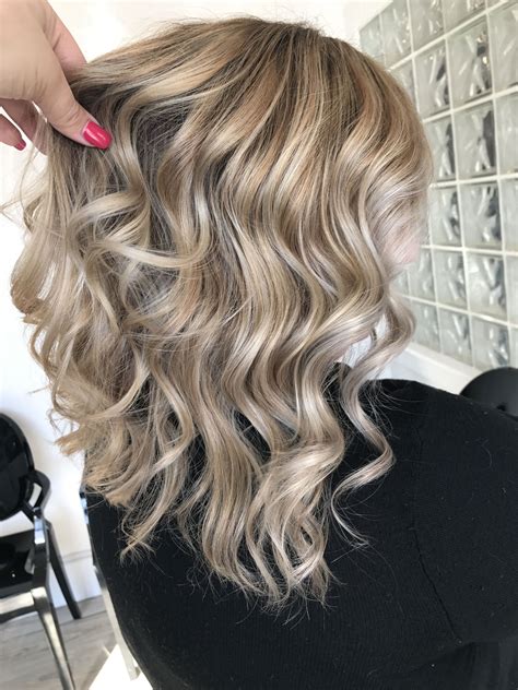 Babylight Balayage Medium Length Hair Styles Medium Length Blonde Hair Balayage Hair Blonde