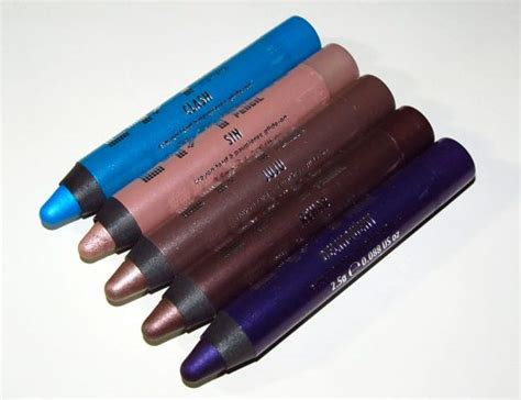 Urban Decay Naked Vs Naked Eyeshadow Palette Makeup For Life