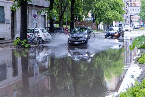 Allerta Meteo Rossa In Emilia Romagna Domani Scuole Chiuse A Comacchio