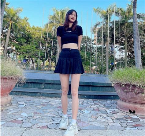 L Di N Ni M Hi V Ng M I C A B Ng Chuy N N Vi T Nam Hot Girl T T Tu I Cao M C K