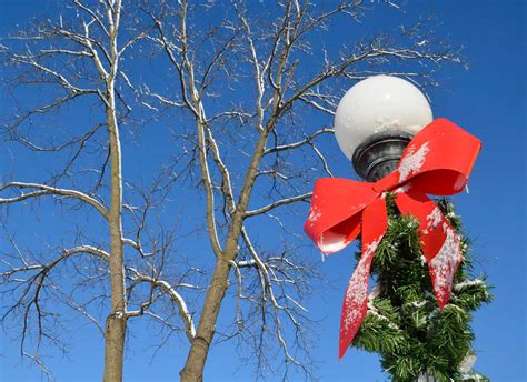 Visit Naperville Holiday Highlights Positively Naperville