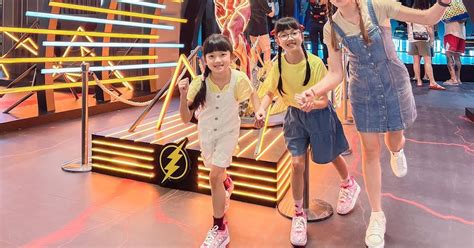 Little K DC 迷必去太古城中心 X Hot Toys 閃電俠 神速閃現