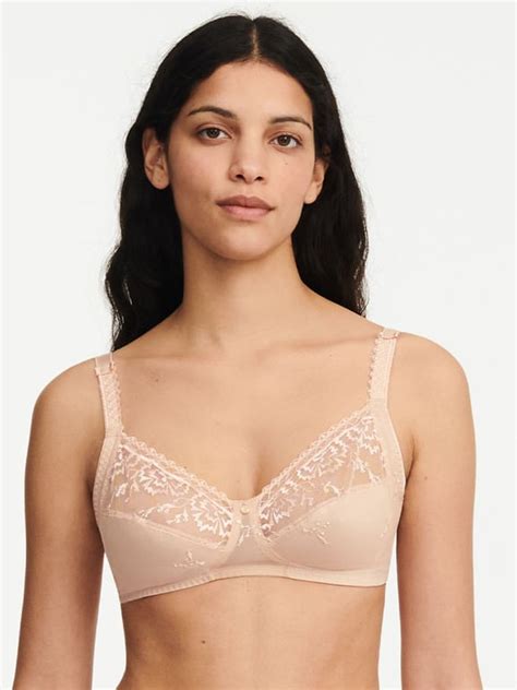 Every Curve Full Coverage Wireless Bra Nude Blush