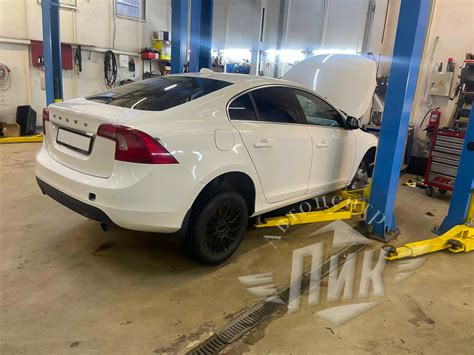 Замена свечей зажигания Вольво S60