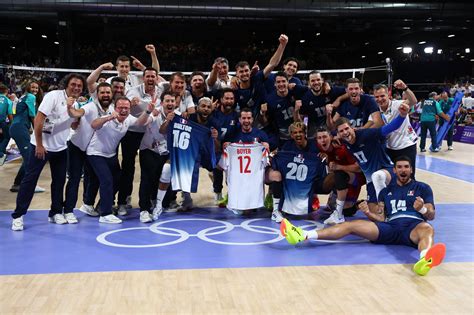 France wins Paris Olympics gold in men's volleyball | Photos | GMA News