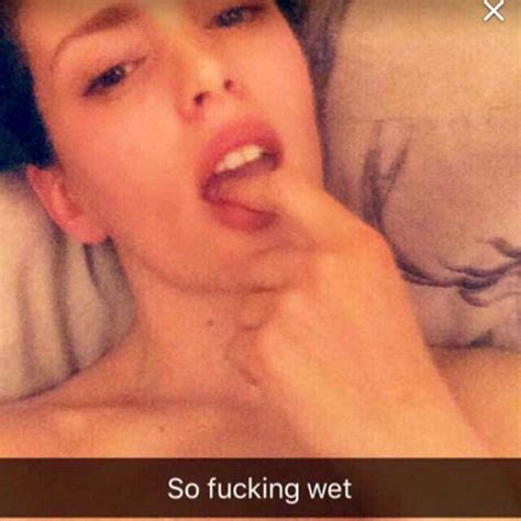 British Jockey Lizzie Kelly Nude Leaked Private Pics New Nudes Scandal Planet