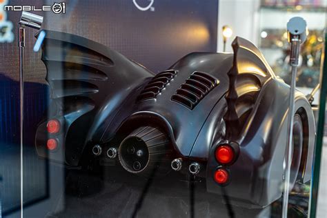 Hot Toys Mobile