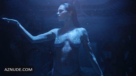 KATY LOUISE SAUNDERS Nude AZNude