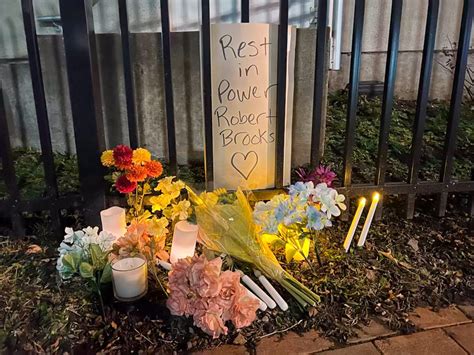Fatal Beating Of New York Inmate Robert Brooks Probed What To Know