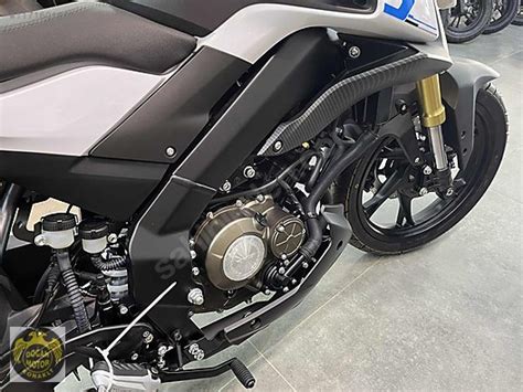 Rks Srk S Model Naked Roadster Motor Motosiklet Ma Azas Ndan S F R Tl