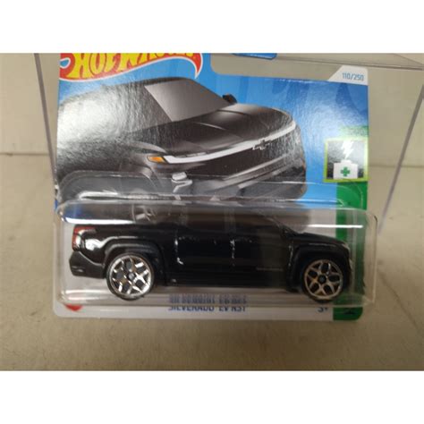 CHEVROLET SILVERADO EV RST BLACK GREEN SPEED HOT WHEELS BCN STOCK CARS