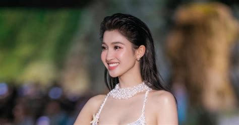 Th N Ti N T T Ph Ng Nhi Gi I Th Ch Ra Sao Khi B Ch Tr Nh Di N Bikini Thi U T Tin