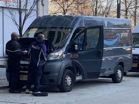 [OC] Unexpected friendship : r/MadeMeSmile