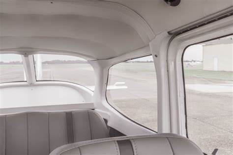 Cessna 172K Gallery — Acadiana Aircraft Interiors