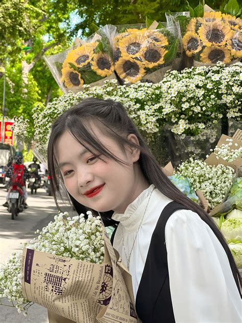 Hot Tiktoker Gi P Ph Ng Ph Nh G Y Tranh C I V G I M N N C S N Vi T Nam L C M L N