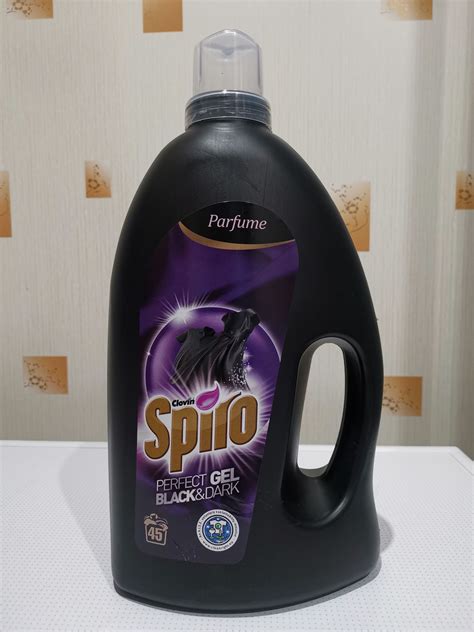 Гель для стирки Spiro Black для стирки тёмных тканей 3.15 л — купить в ...