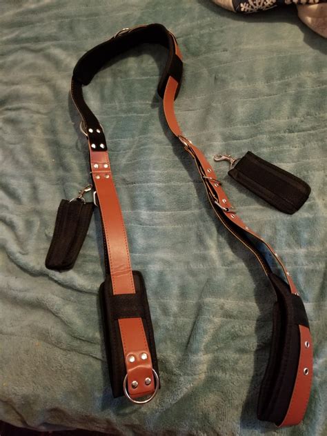 Mo Finance BDSM Sex Bondage Kit Thigh And Wrist Restraint Cuffs Neck To Leg Sex Toy With