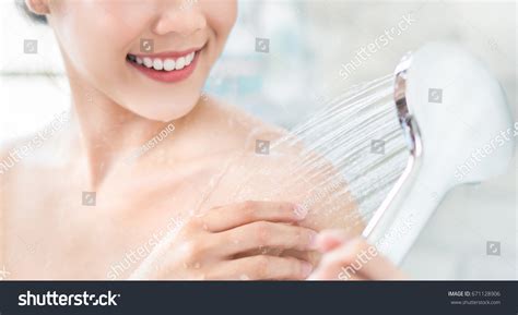 28 Japanize Woman Naked Shower Images Stock Photos 3D Objects Vectors Shutterstock