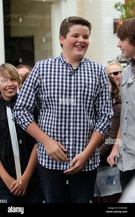 Ryan Lee Riley Griffiths Joel Courtney Cast Members Of Super 8 At