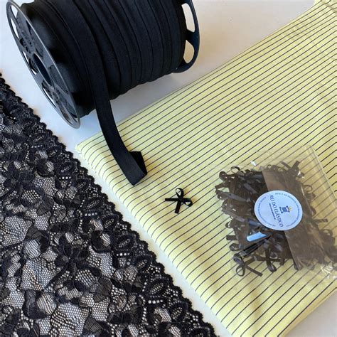 Mini Kit Para Calcinhas Lingerie Vies Lacinho Renda Microfibra Poliamida Listrada Amarelo E