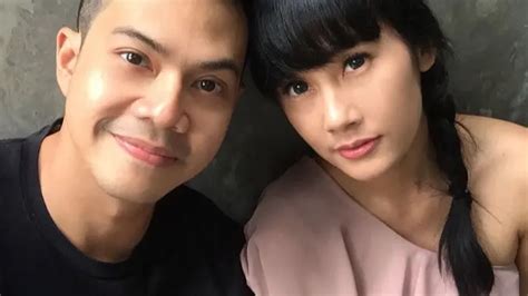 Ardina Rasti Dan Suami Bangga Jadi Pasangan Yang Menginspirasi