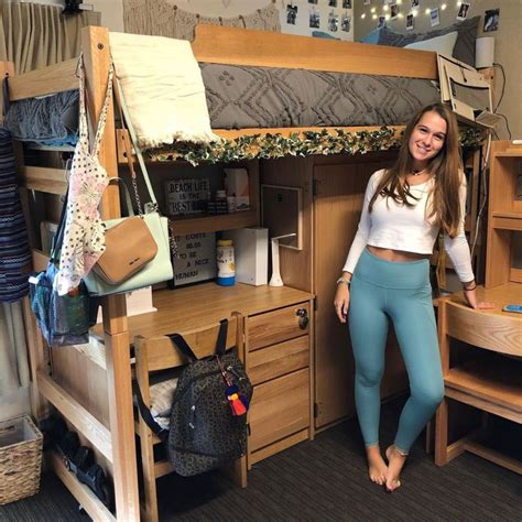 Hot Naked Girl College Dorm Cumception