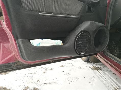 Дверные подиумы — Daewoo Nexia (N150), 1,5 л, 2012 года | автозвук | DRIVE2
