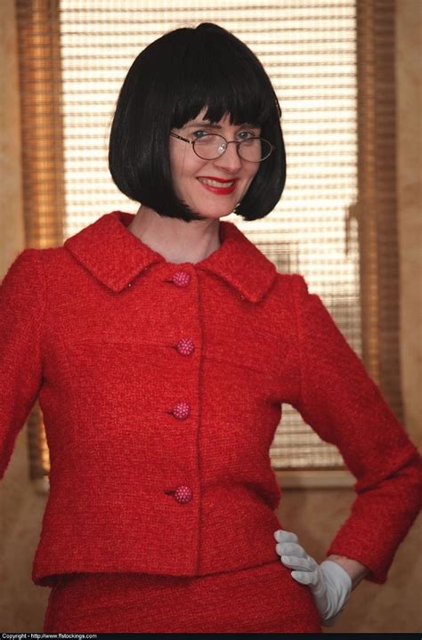 Mature Legs In Ff Nylons Pic 2 Of Fifties Suit And Nylons Striptease Performed By Nasty Mature