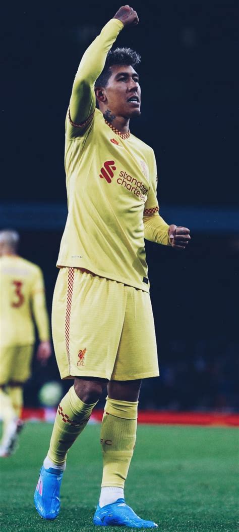 Pin By Ebrahim Saban On Lfc Roberto Firmino Lfc Liverpool Tops