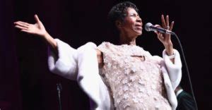 9 Aretha Franklin Gospel Songs | Be Inspired by Her Faith