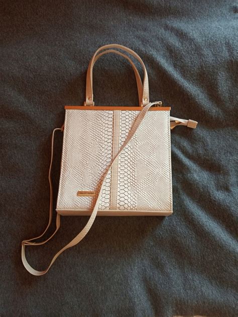 Wizytowa usztywniana torebka wzór węża nude oficjalne archiwum Allegro