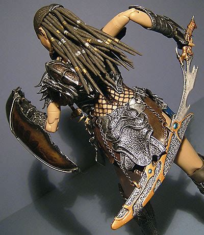 Sword Hot Toys She Predator Machiko