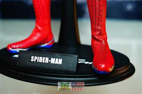 Better Pics Of Hot Toys Display From Ani The Toyark News