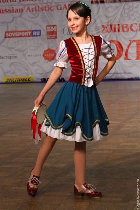 Национальный костюм Италии (74 фото)