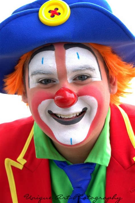 Pin by Barbara Goldberg on Clowns | Clown face paint, Clown faces ...