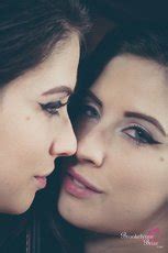 Gorgeous Chick Brookelynne Briar Posing Naked In Front Of A Mirror Photos