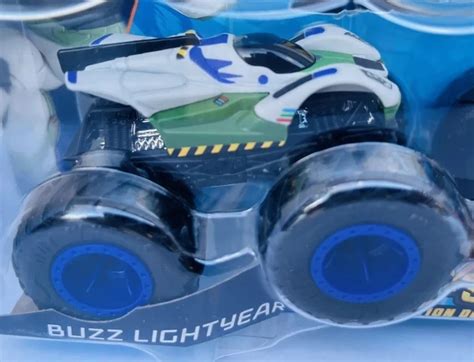 Buzz Lightyear Vs Zurg Hot Wheels Monster Trucks Pixar Toy Story Disney Eur