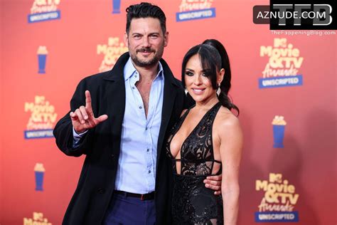 Vanessa Villela Sexy Seen Showcasing Her Hot Cleavage At The MTV Movie And TV Awards In Santa