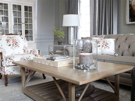 15 Large Coffee Tables For Your XL Living Room