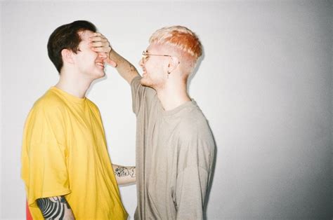 Mon Avis Sur Grindr L Application Gay La Plus Sulfureuse