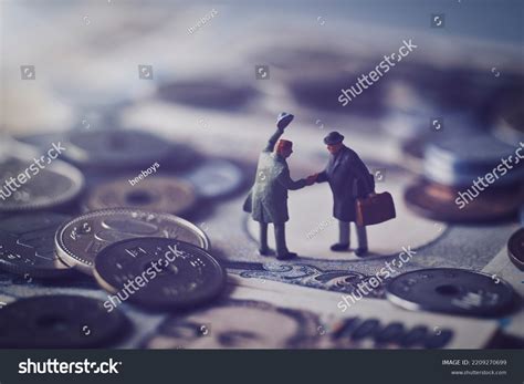 53,053 Money Miniature Images, Stock Photos & Vectors | Shutterstock