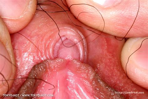 Tokyo Hot n0536 完璧牝爆裂膣射30連発葬 城崎麻理子 High quality JAV