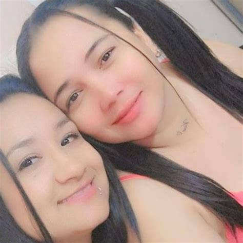 I Place My Best Friend To Shave My Pussy While She Does It I See How She Gets Horny XHamster