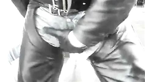 Free Leather Chaps Gay Porn Videos XHamster