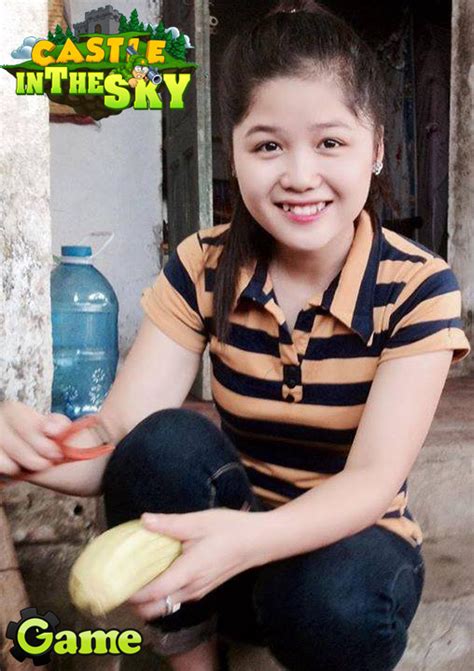 Hot Girl bán thịt làm đại sứ game Việt Nam