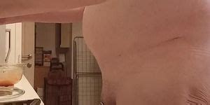 Nude Preparing A Dish Tnaflix