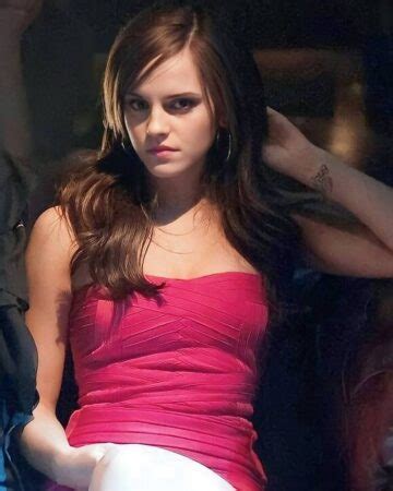 Ảnh Emma Watson Sexy lột xác thành nữ thần nude siêu gợi cảm GenZ Relax